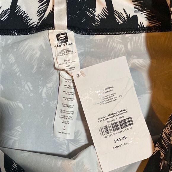 Fabletics Cora Skirt    - Picture 2 of 3